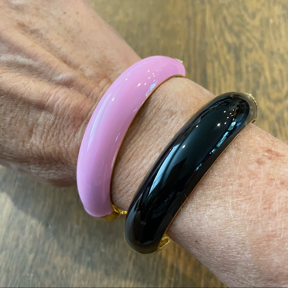 J Crew Round Enamel Hinged Clamp Bracelet Bangle Pink Black Bundle